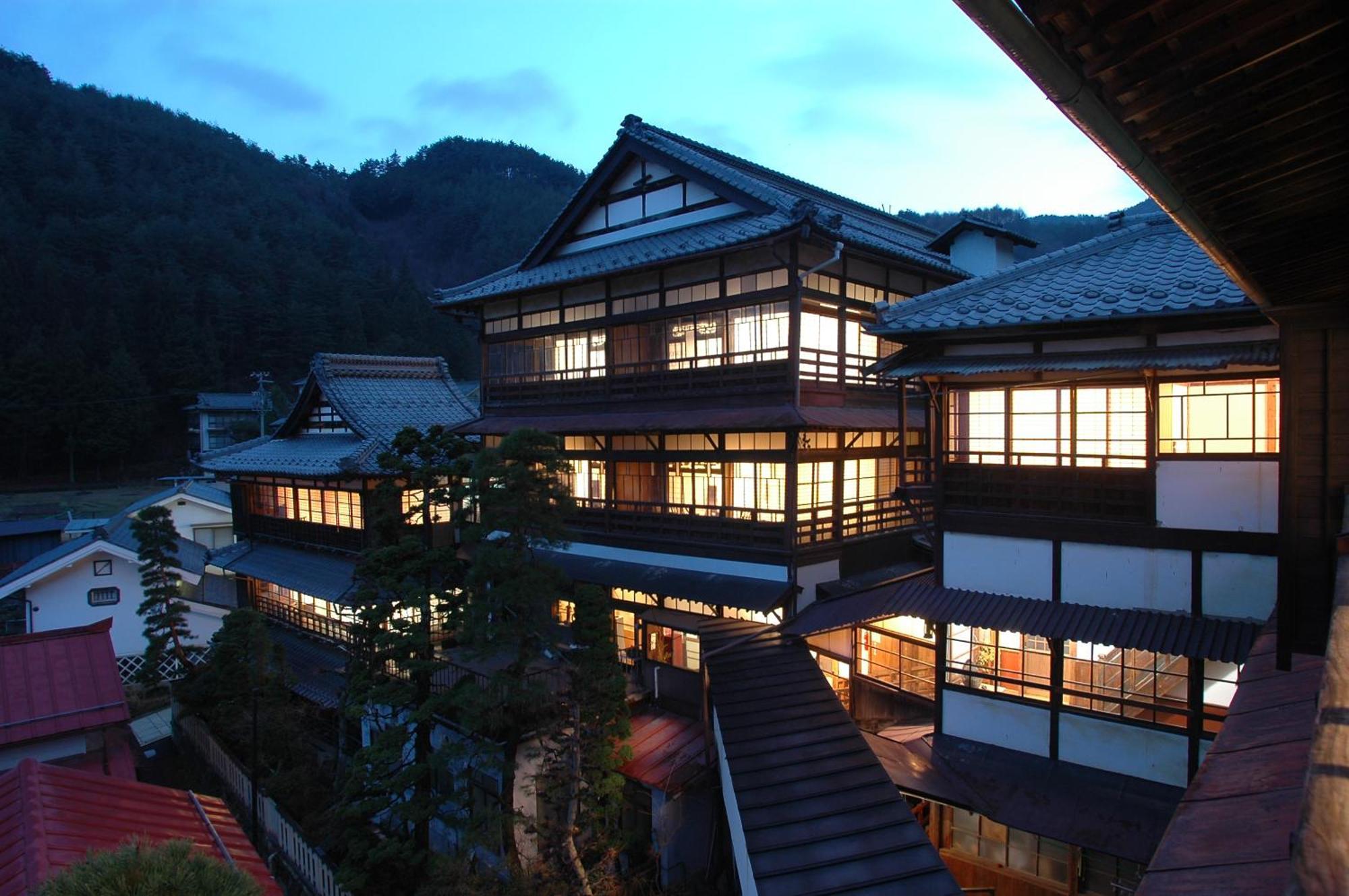 Masuya Ryokan Aoki Esterno foto